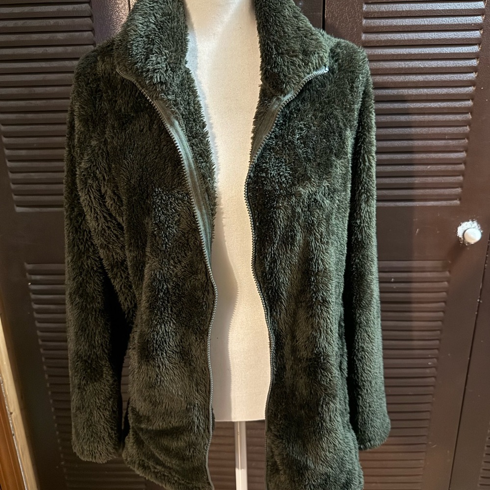 Zenana Outfitters Green Teddy Jacket Plush Faux Fur